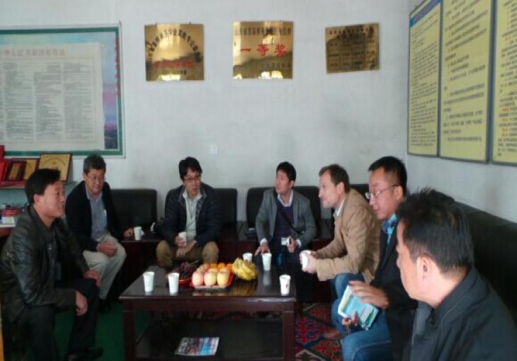 德國朋友蒙陰鑫華種兔場(chǎng)做客